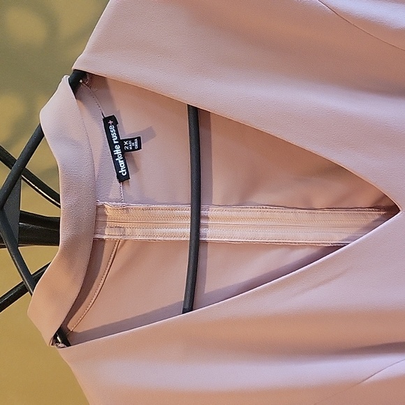 Bundle 5 items for $40 sale - Picture 4 of 6